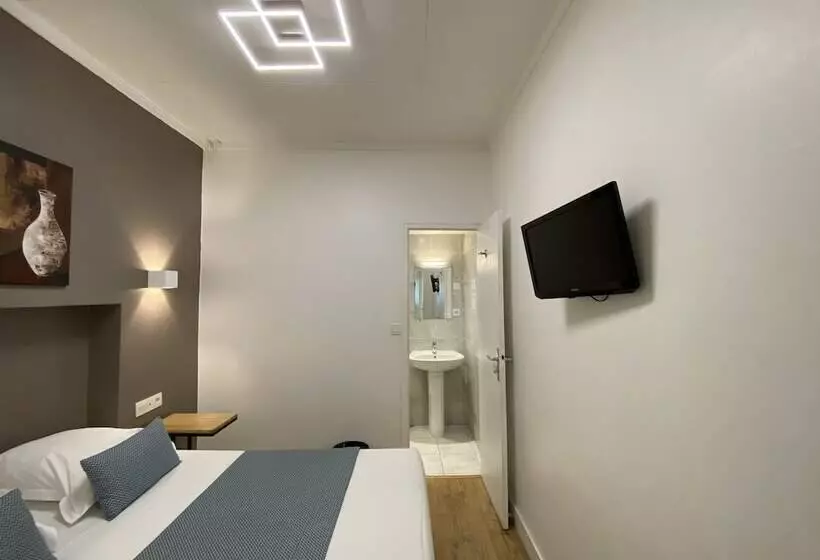 Standard Neljän Hengen Huone, Lyo Hôtel   Centre Lyon Perrache