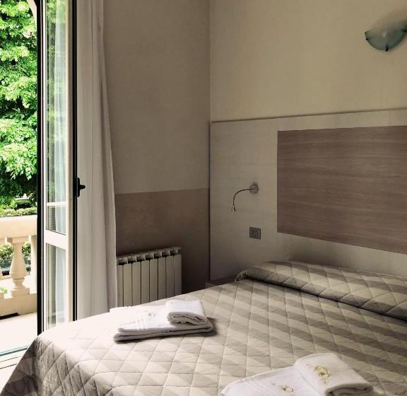 标准间, Due Giardini