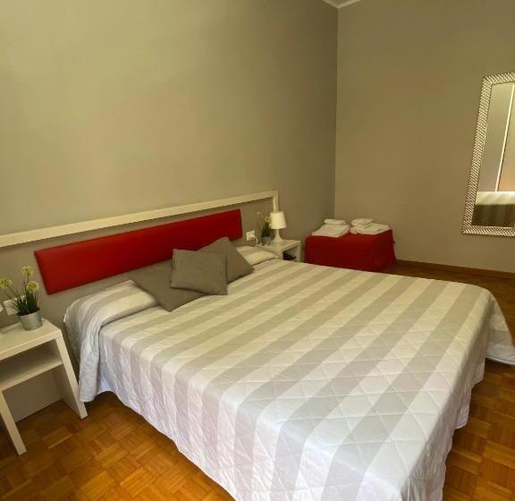 标准间, Due Giardini