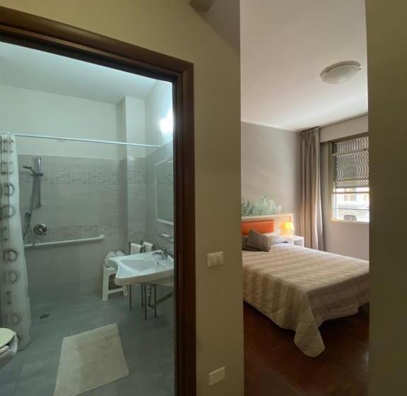 标准间, Due Giardini