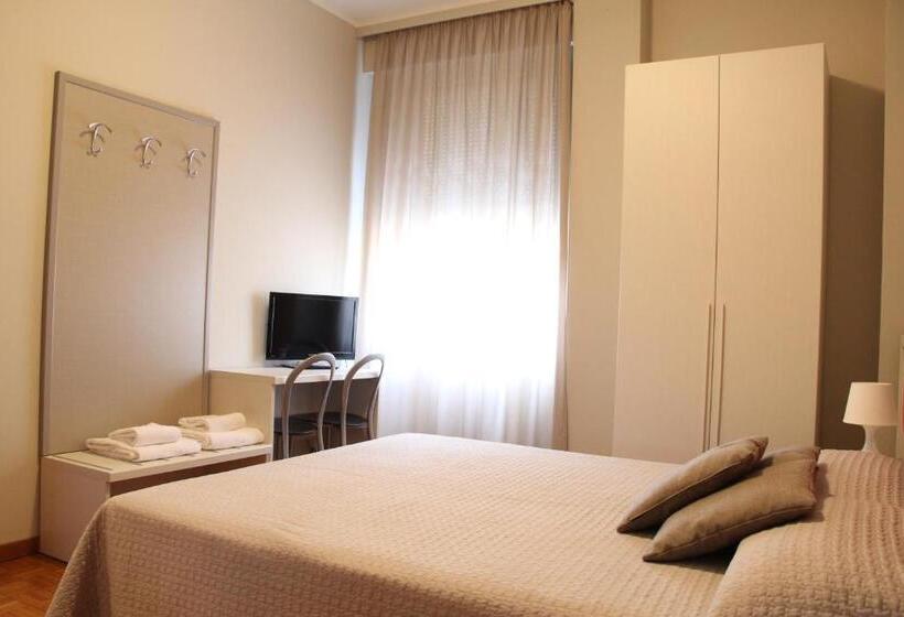 标准间, Due Giardini