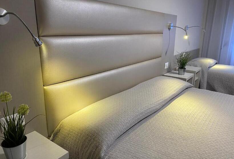 标准三人间, Due Giardini