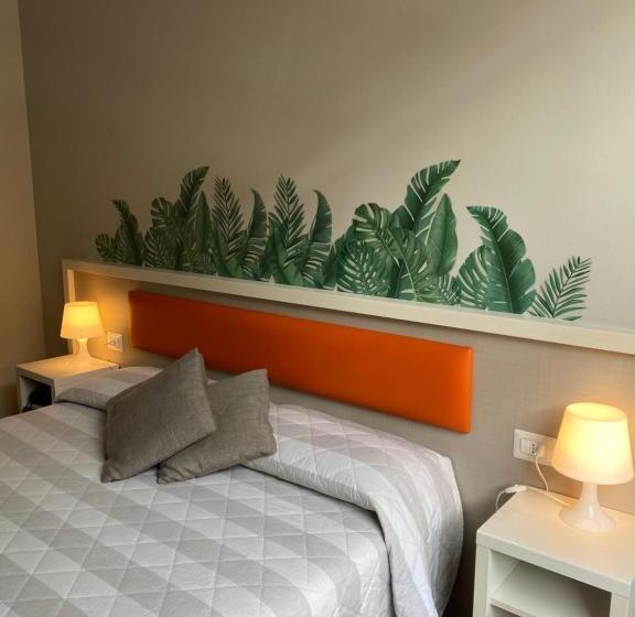 标准间, Due Giardini