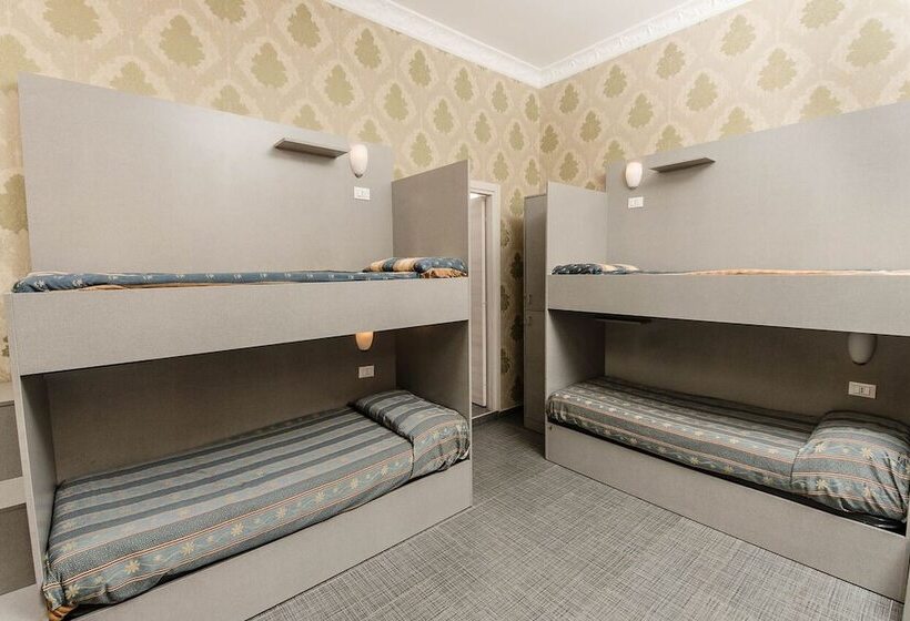 חדר סטנדרט לארבעה, Hostel Beautiful