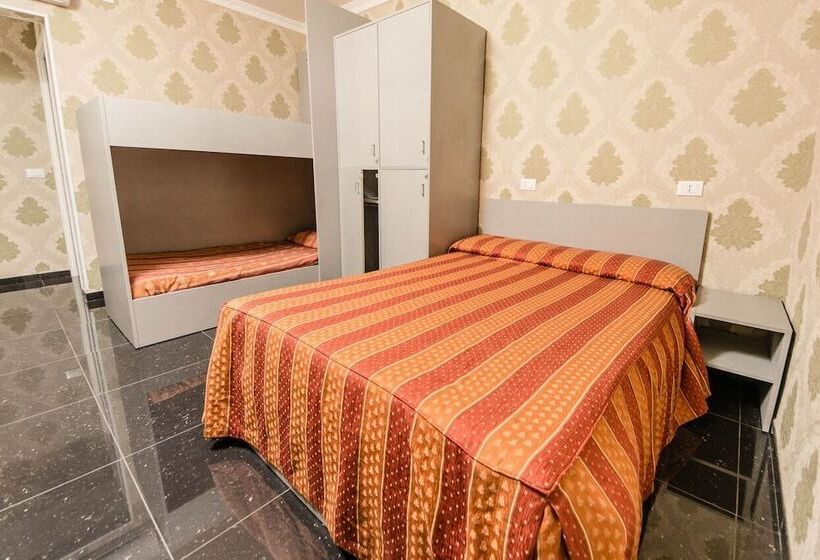 חדר סטנדרט לארבעה, Hostel Beautiful