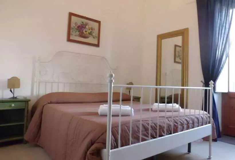 اتاق استاندارد, I Vespri