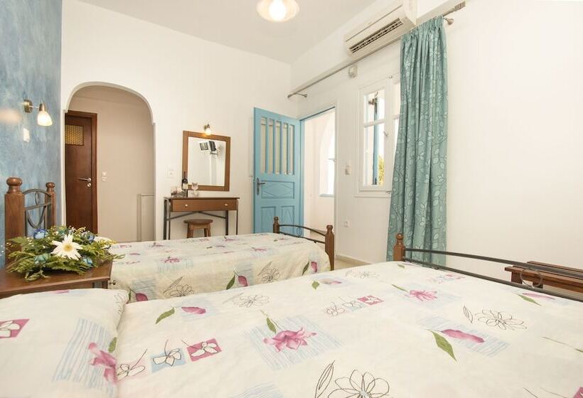 Номер Стандарт Трехместный, Villa Pelekanos