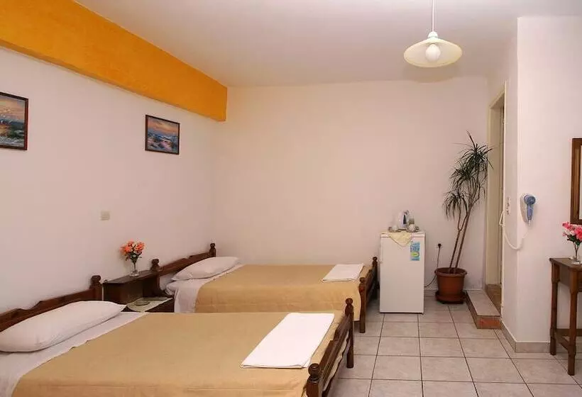 スタンダード４人部屋, Pension Stella