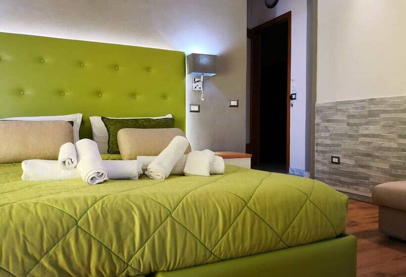 اتاق استاندارد سه نفره, Sant Oronzo B&b