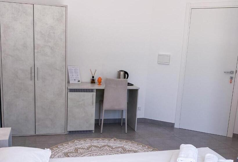 חדר סטנדרט, Dimora Calauriia Adults Only