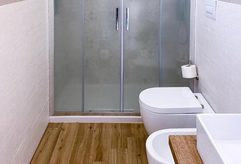 חדר דלוקס לשלושה, Dimora Calauriia Adults Only