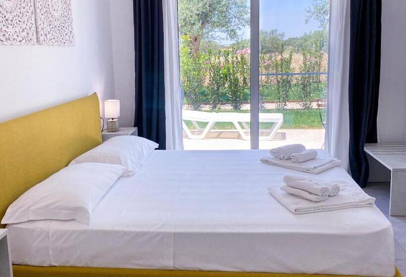 חדר סטנדרט, Dimora Calauriia Adults Only