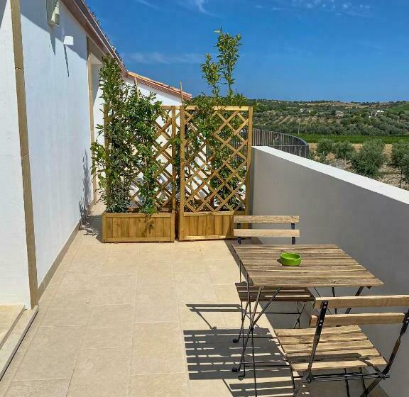 חדר דלוקס לשלושה, Dimora Calauriia Adults Only