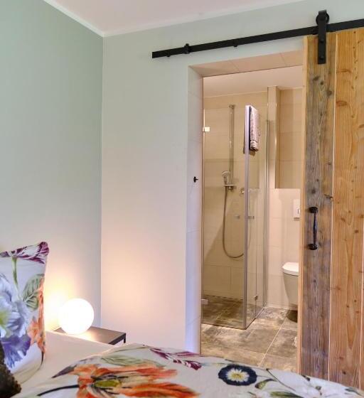 اتاق استاندارد, Landhäuschen Anderswo