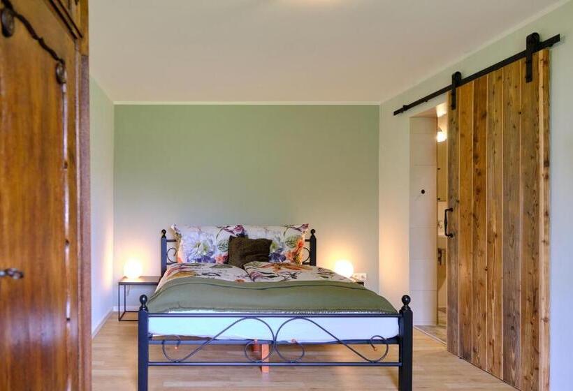 اتاق استاندارد, Landhäuschen Anderswo