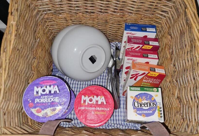 اتاق لوکس, No.8