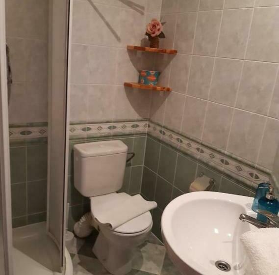 اتاق استاندارد چهار تخته, Vila Happy