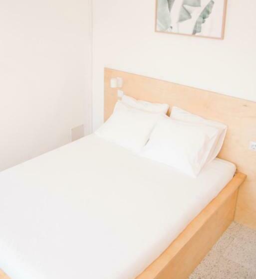 스탠다드 룸 공동 욕실, Sweet Stays