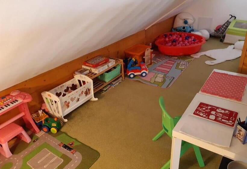 آپارتمان 1 خوابه, Vila Happy