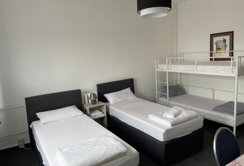 חדר סטנדרט לשלושה, Pension A2 Rothensee / Magdeburg