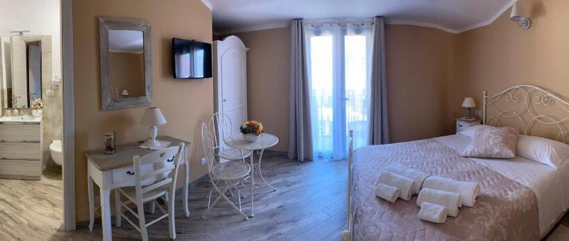 חדר סטנדרט עם מרפסת, La Soffitta Di Emmasofia