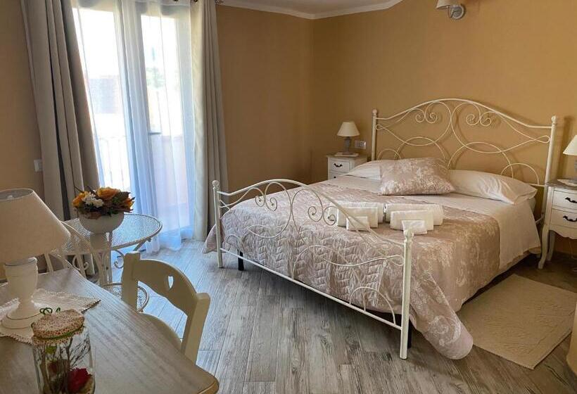 חדר סטנדרט עם מרפסת, La Soffitta Di Emmasofia