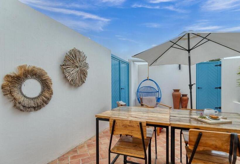 Standard Triple Room with Terrace, Quinta Do Ourives