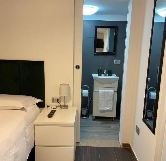 单人经济间, Villa Quattro Ducati