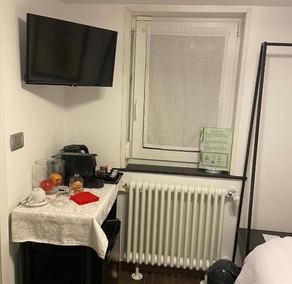 单人经济间, Villa Quattro Ducati