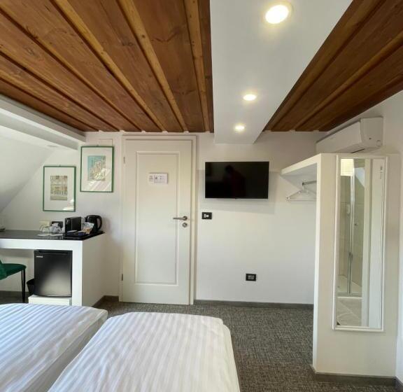 标准间, Villa Quattro Ducati