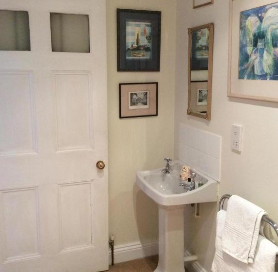 디럭스 룸, Ingram House Bed & Breakfast