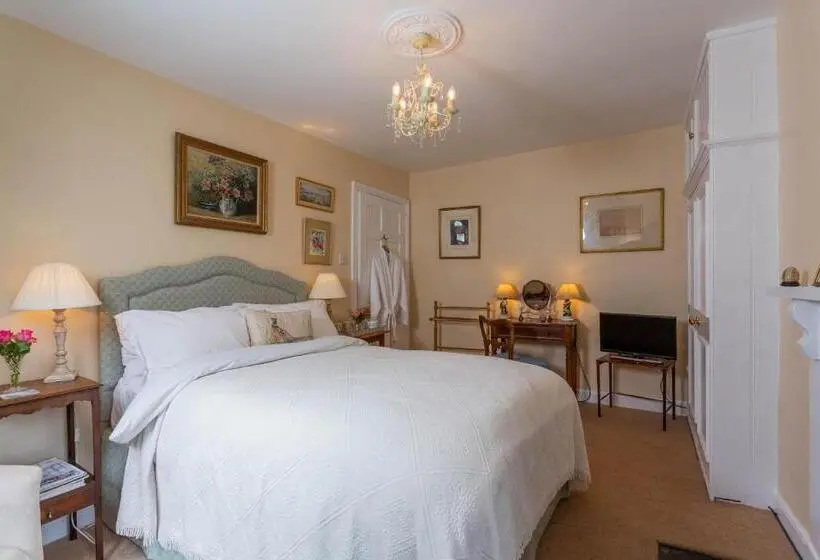 スタンダードルーム, Ingram House Bed & Breakfast