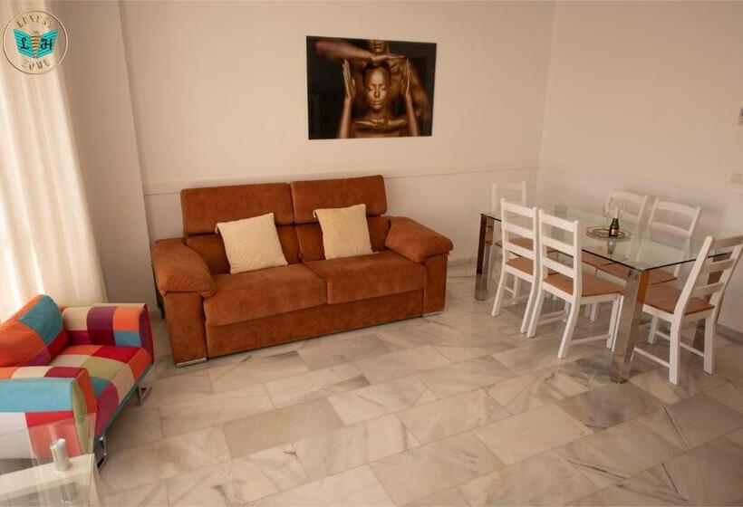 سوئیت جونیور با تراس, Luxury Home Poseidon