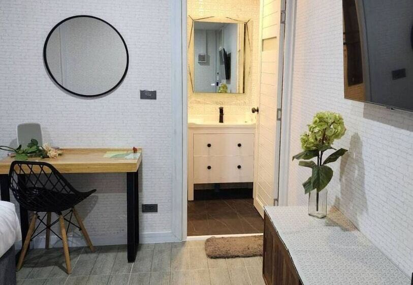 חדר דלוקס, Capital O 75422 Million Pillows