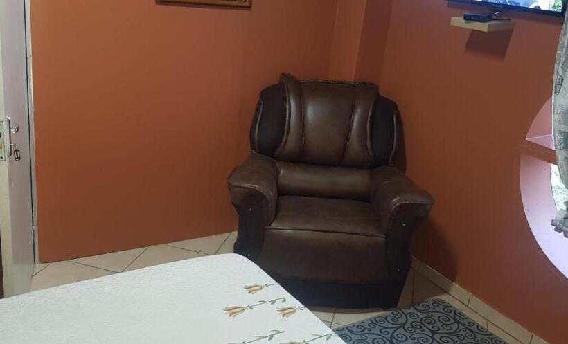 스탠다드 룸 공동 욕실, Fk Guest Inn