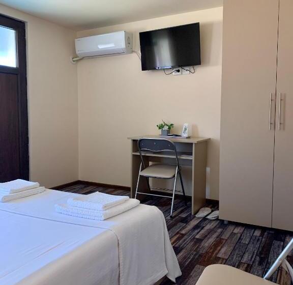 חדר סטנדרט, Home For You