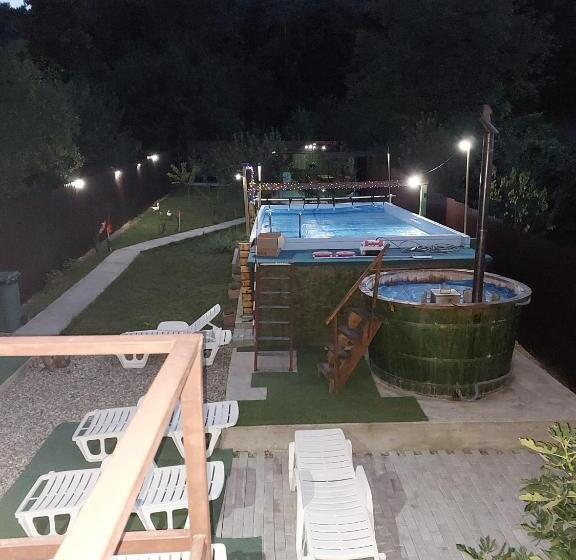 חדר סטנדרט, Home For You