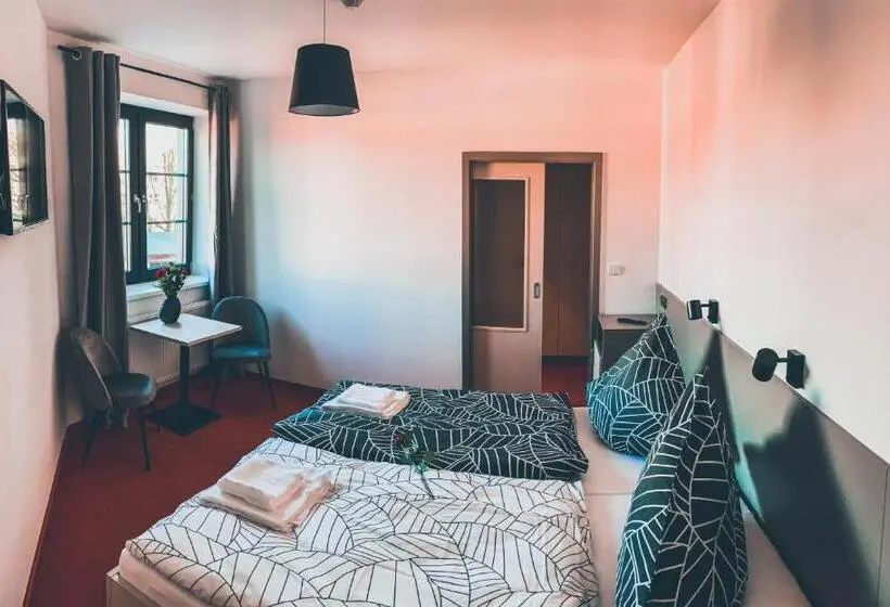 キングサイズベッドのデラックスルーム, Pension Berlin