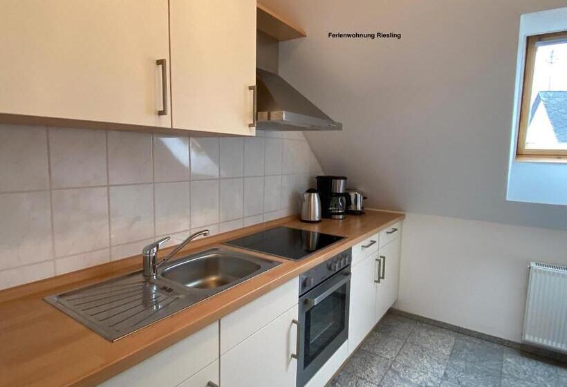 带1个卧室的带阳台的公寓, Weinquartier Kröv