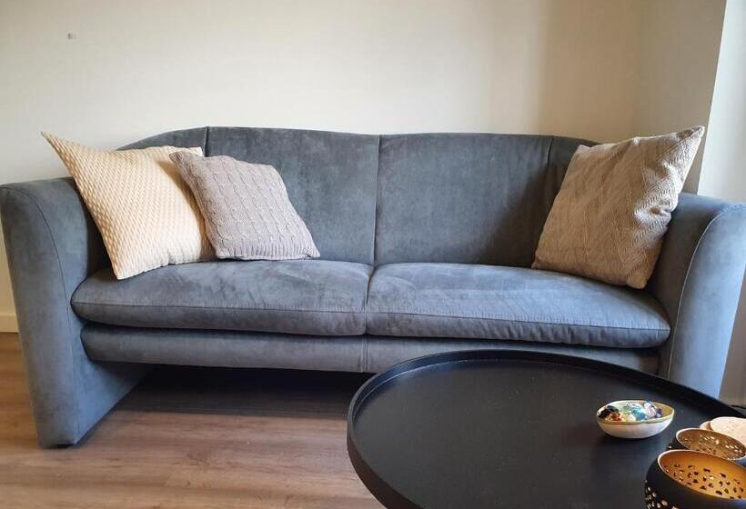 Номер Стандарт, B & B De Stok