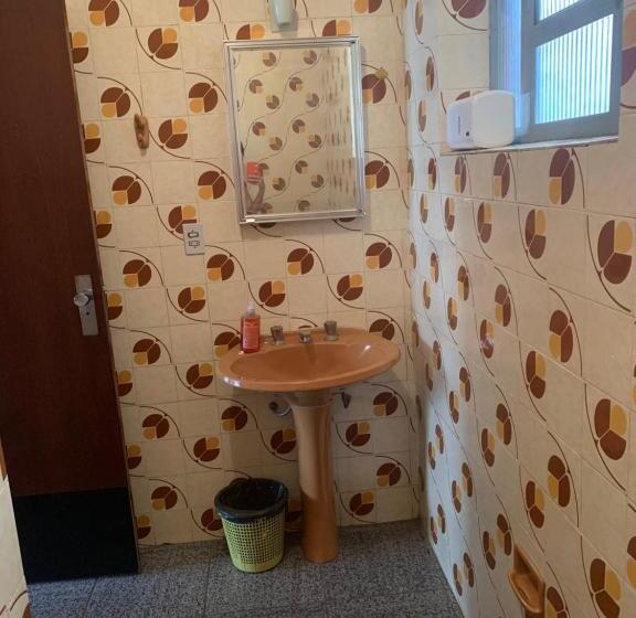 豪华房间, H One Hostel