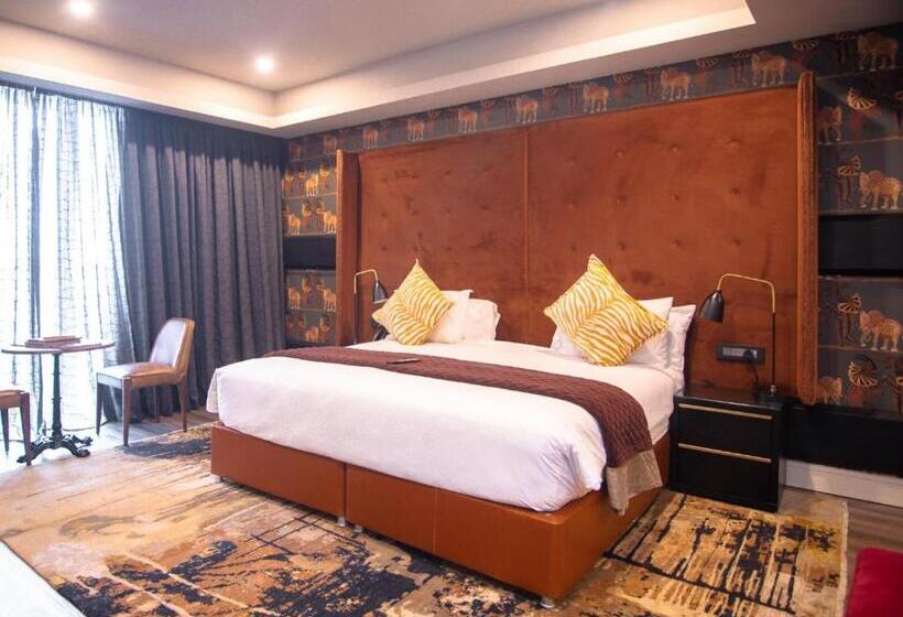 סוויטה נשיאותית, Mgb Hotel At 2ten