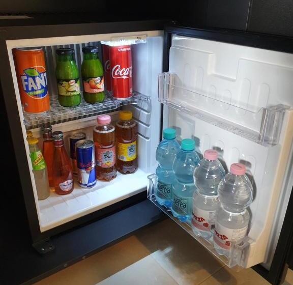 Deluxe Room Mountain View, Affittacamere Orchidea For Tourists And Hesperia Hospital