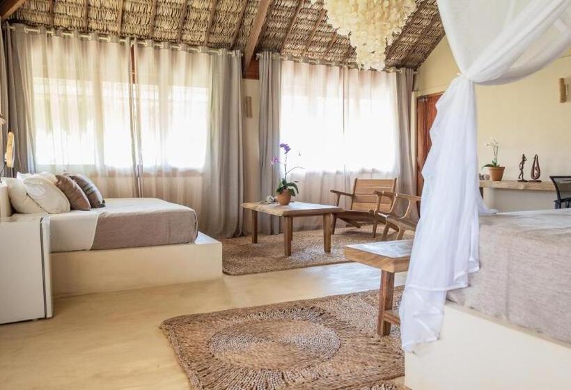 جناح رئاسى, Avra Tatajuba