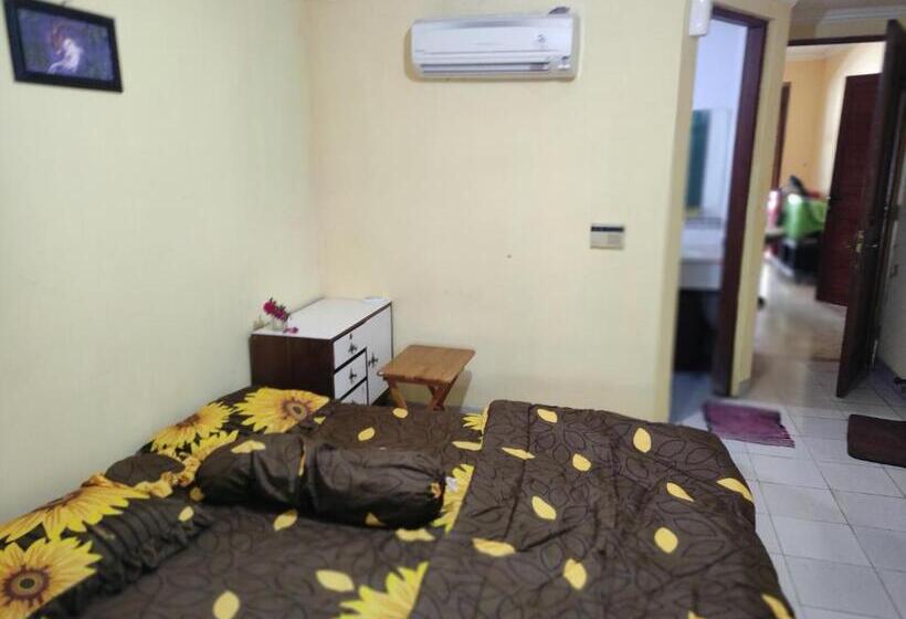 غرفة ديلوكس مطلّة علي البحر, Condominium Lippo Carita Selatan   Lantai Dasar