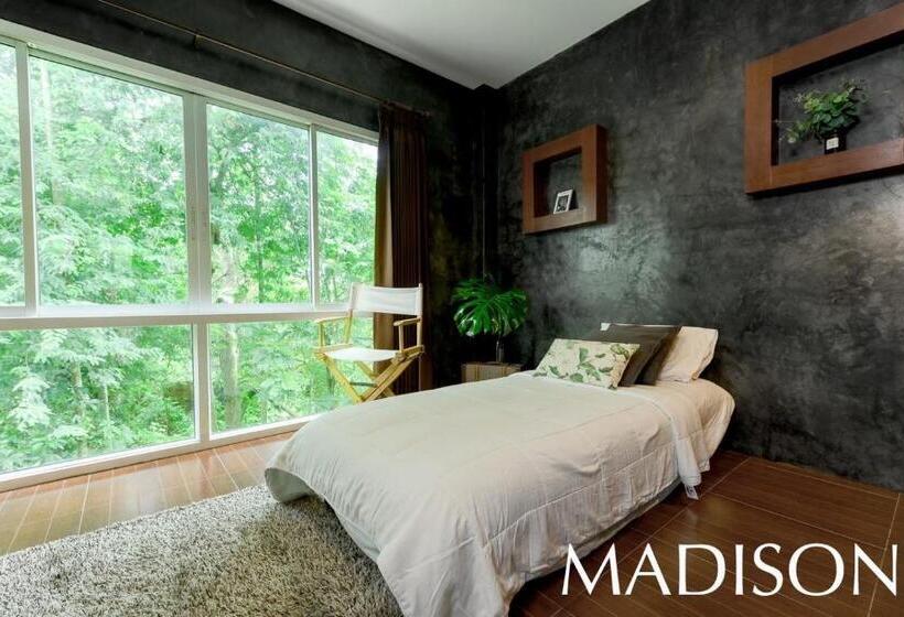 Family Suite, Madison