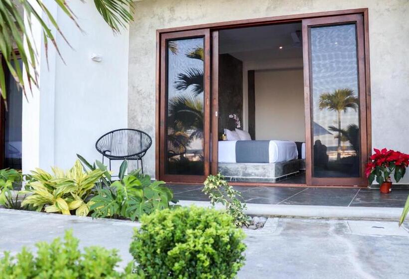 غرفة سوبيريور مطلّة علي البحر, Lunazul Hotel By Rotamundos