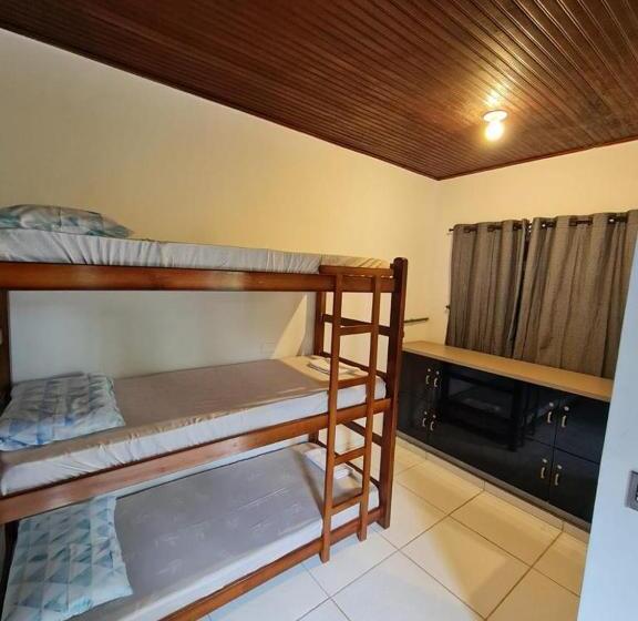 Кровать в Общей Комнате, Hostel 4 Elementos 200 Metros Da Praia De Pernambuco E Do Mar Casado