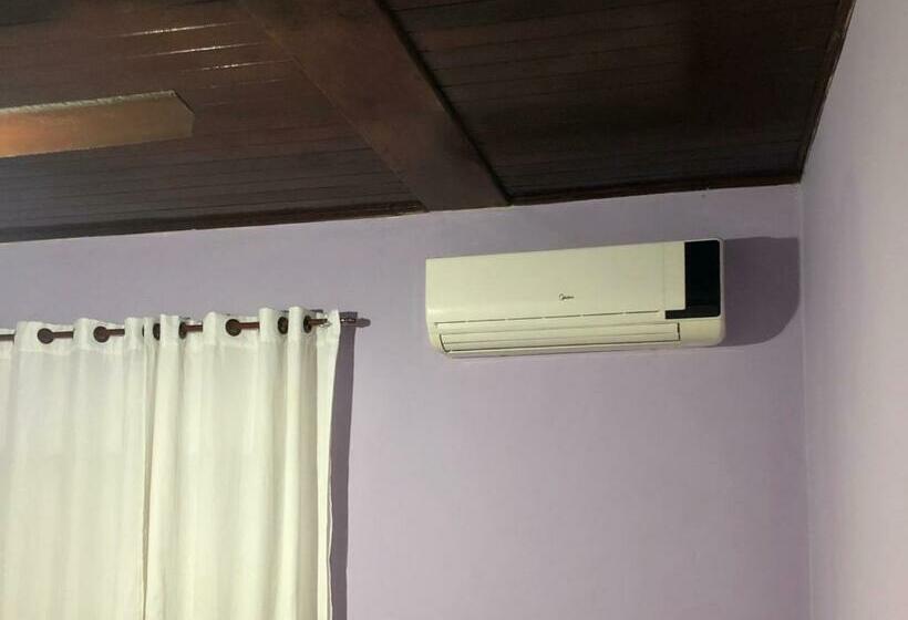 Семейный Номер, Hostel 4 Elementos 200 Metros Da Praia De Pernambuco E Do Mar Casado