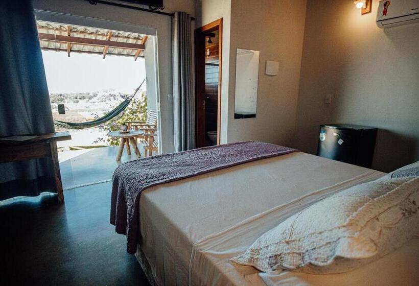 جناح مطلّ علي البحر, Terraço